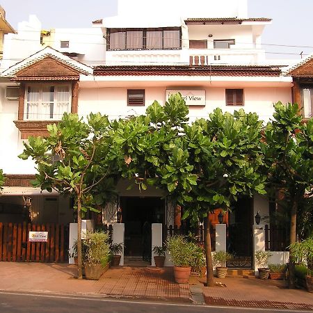 Zuariview Guest House Dona Paula Extérieur photo